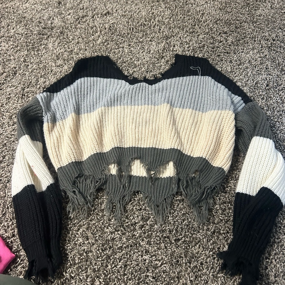 Cropped sweater